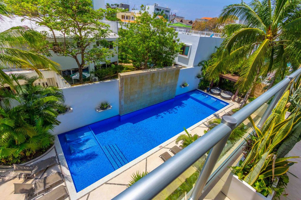 Oasis 12, 2 Bedroom Luxury Boutique Condo Rentals Playa Del Carmen